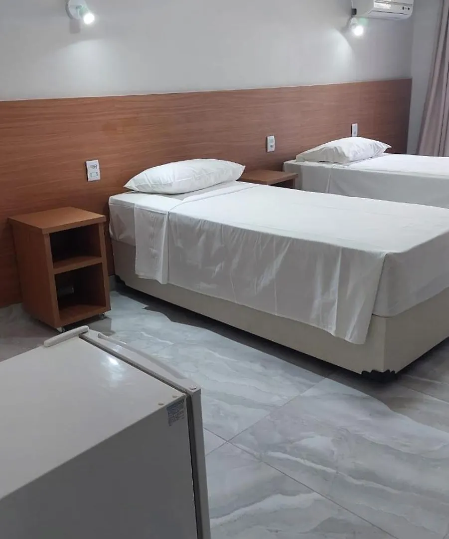 ***  Happy Hotel Garvey Park Brasília Brasil